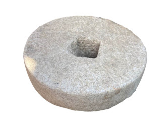 Brúsny kameň 25 - 30 cm - žltkastá žula