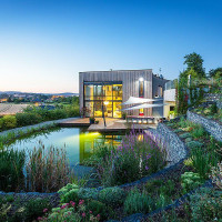 |3603|zahradní jezírko u moderního domu | Jazierka pre inšpiráciu